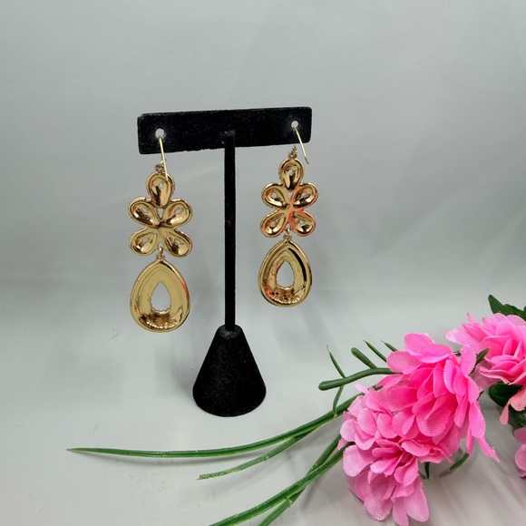 Stella & Dot Signed Orange Floral Drop Earrings with Red Teardrop Accents - Picture 4 of 6